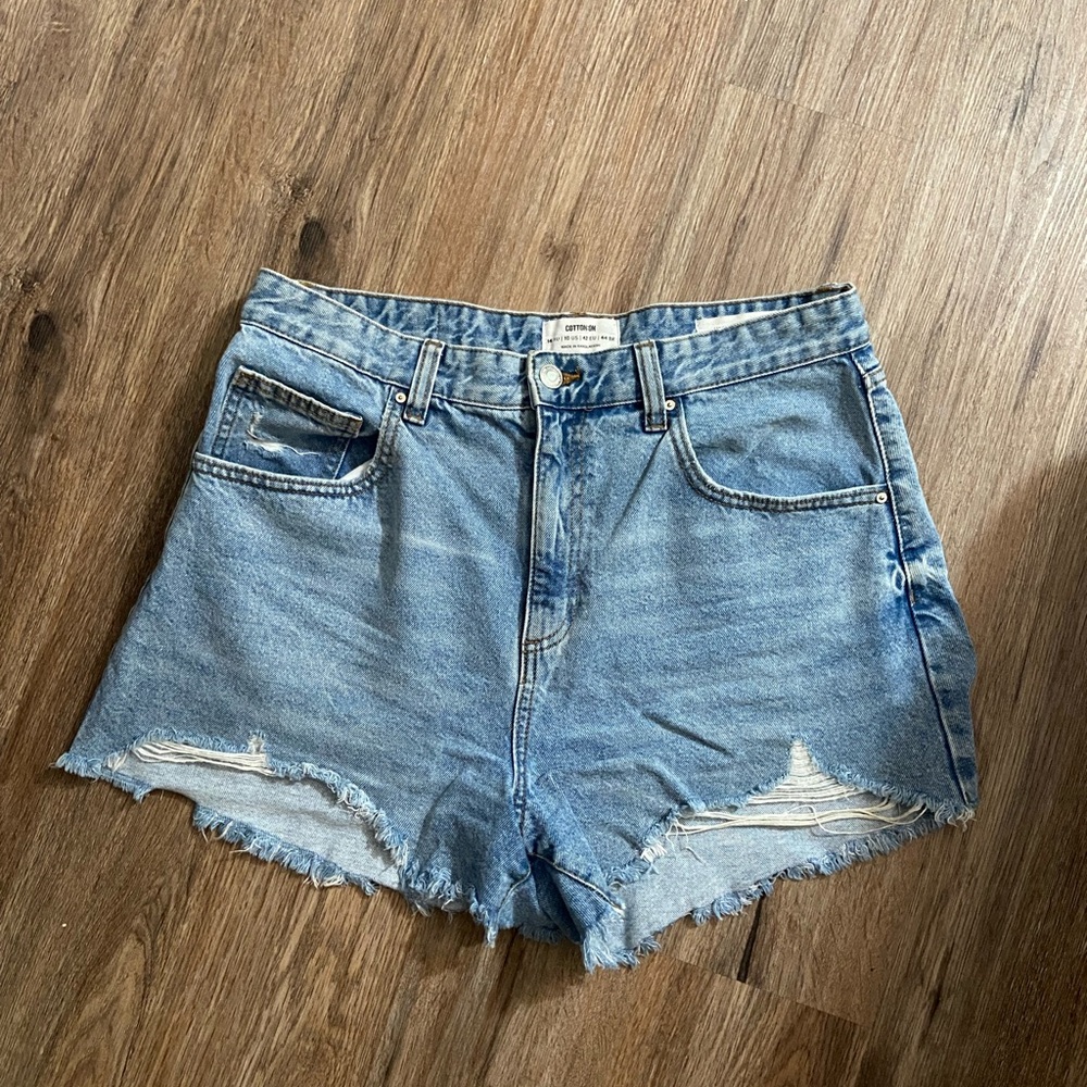 Cotton On High Rise Mom Jean shorts